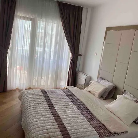 Coco Apartment *