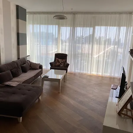 Coco Apartment *